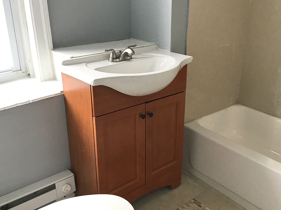 bathroom unit 2
