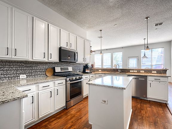 4th image of 5402 Onset Bay Dr