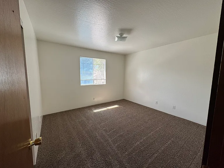 290 Sierra St #3 — Photo 2