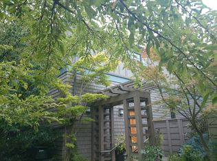 2141 45th Ave SW, Seattle, WA 98116