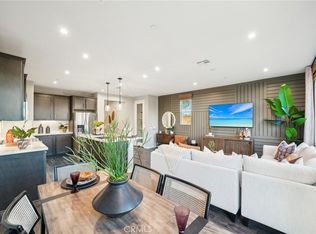 16051 Montenegro Ln, Fontana, CA 92336