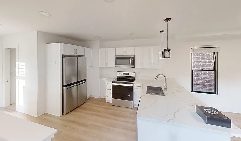 331 E Ann St #2 — Photo 7