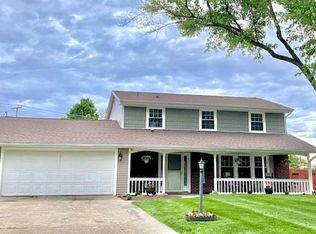 2130 Pinnacle Ct, Fort Wayne, IN 46815