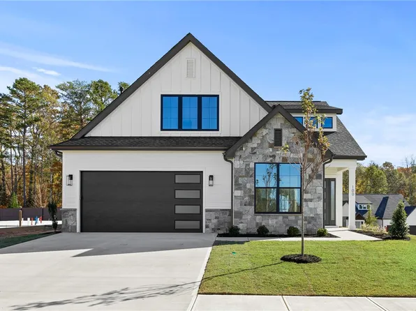 100 Wickers Ln, Clemson, SC 29631