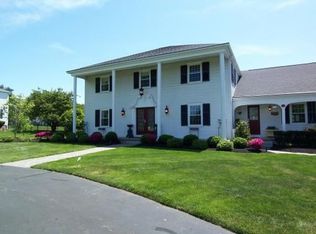 39 Colonial Rd, Milton, MA 02186