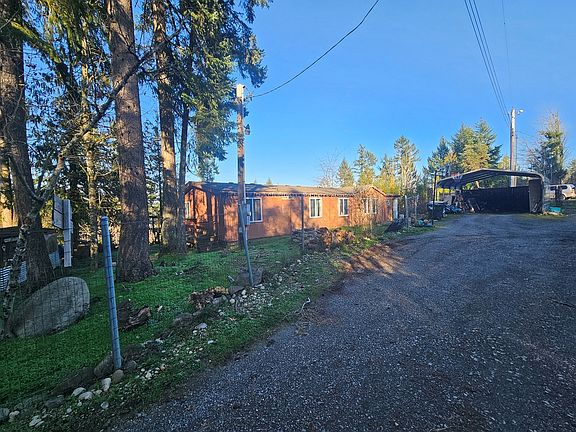 3rd image of 18936 Slough Ln SE