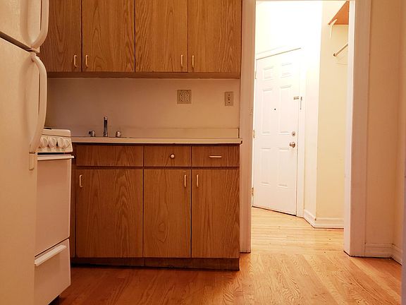 4th image of 8675 19th Ave Floor 2