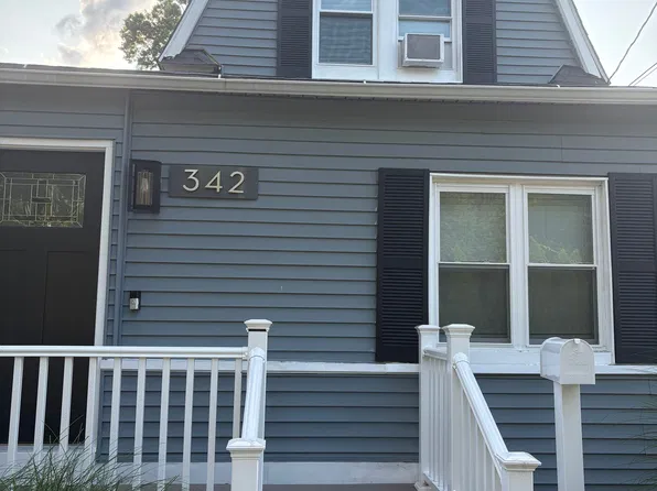 342 Milford Point Rd, Milford, CT 06460