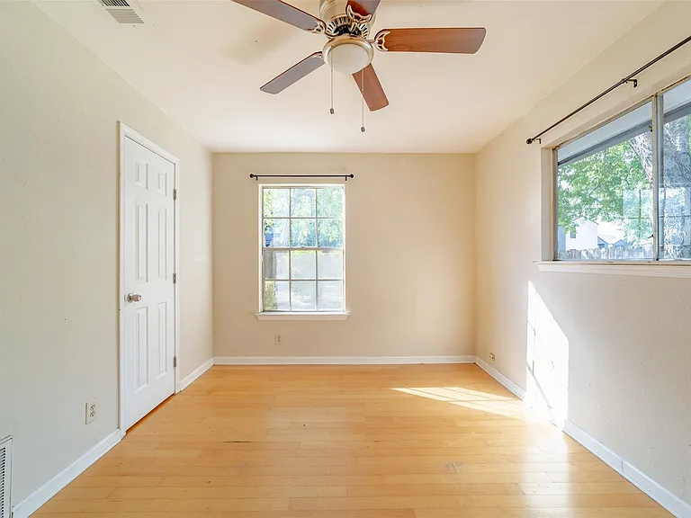 1738 Rutland Dr #A — Photo 14