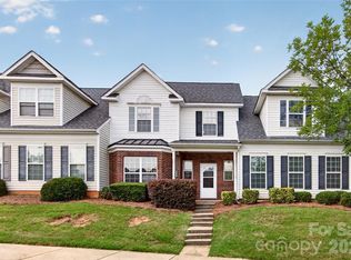 9907 Portaferry Dr, Charlotte, NC 28213