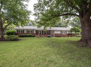 6534 Milhaven Dr, Mission, KS 66202