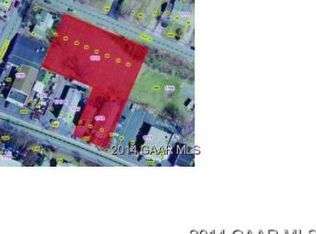 1743 W Beverley St, Staunton, VA 24401
