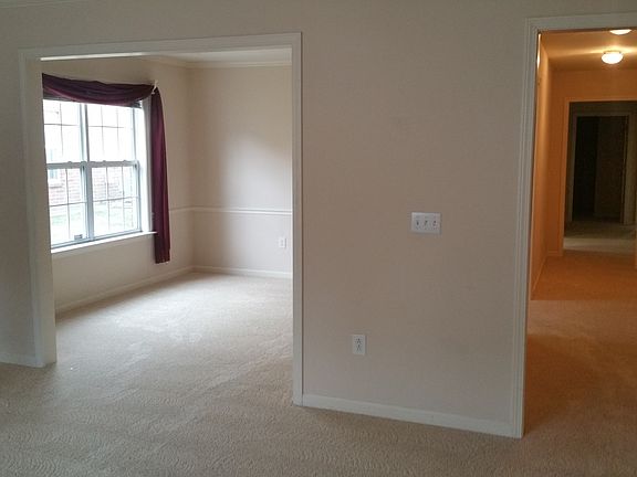 2nd image of 335 Forest Glen Cir