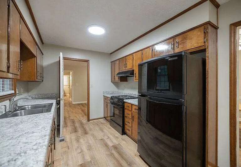 1151 Brookwood Dr — Photo 9
