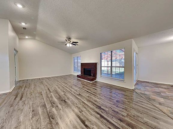 2nd image of 2217 Merrimac Ln #12