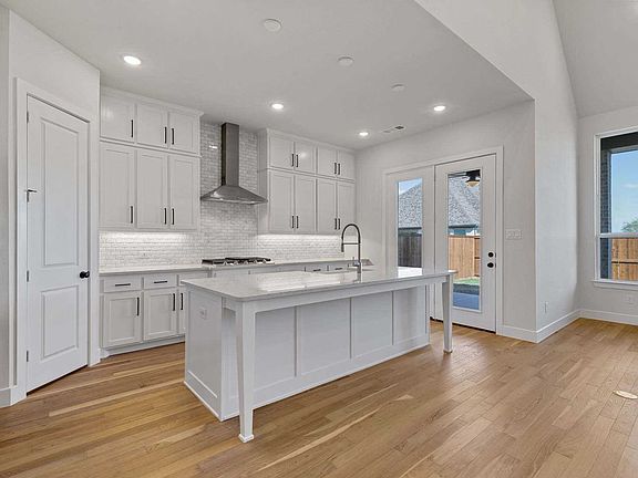 4th image of 532 Bridle Ranch Dr
