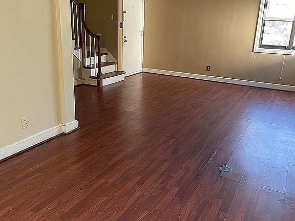 Dining /living room
