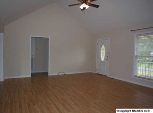 21381 Nelson Ln, Athens, AL 35614