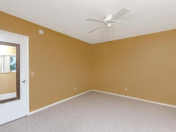 5th image of 2426 Ecuadorian Way APT 54