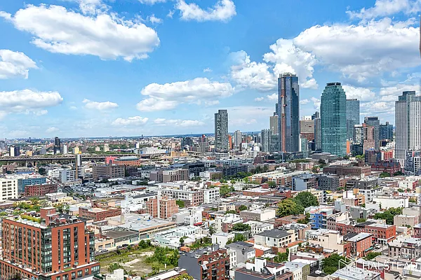 Rented by Halstead Real Estate | media 10