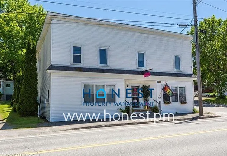 508 Water St #4 — Photo 11