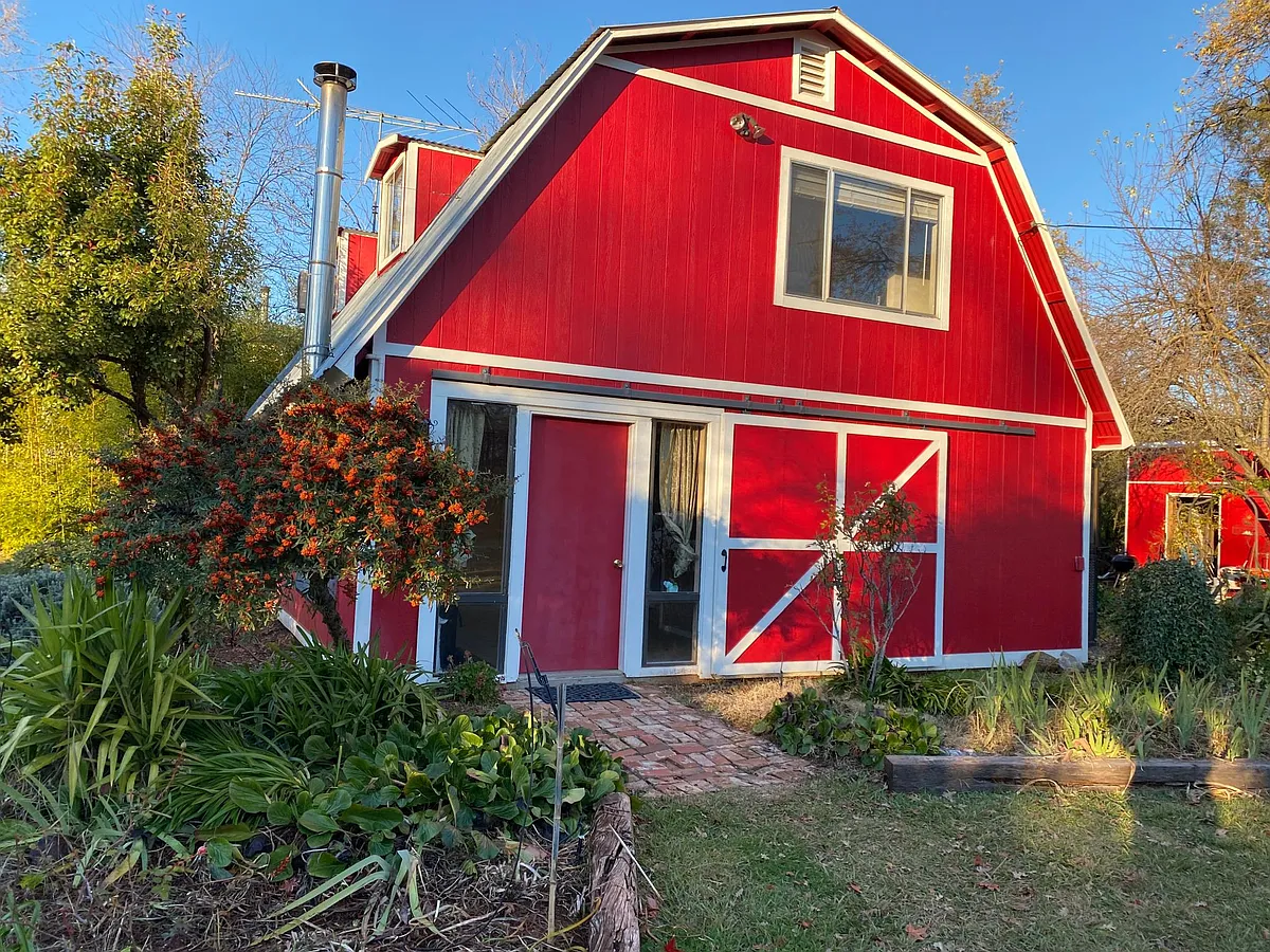 Live in a barn! Little Red Barn, front of unit - 3333B Hamblen Ct