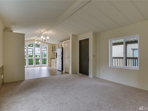 5th image of 5717 186th Pl SW Unit 13