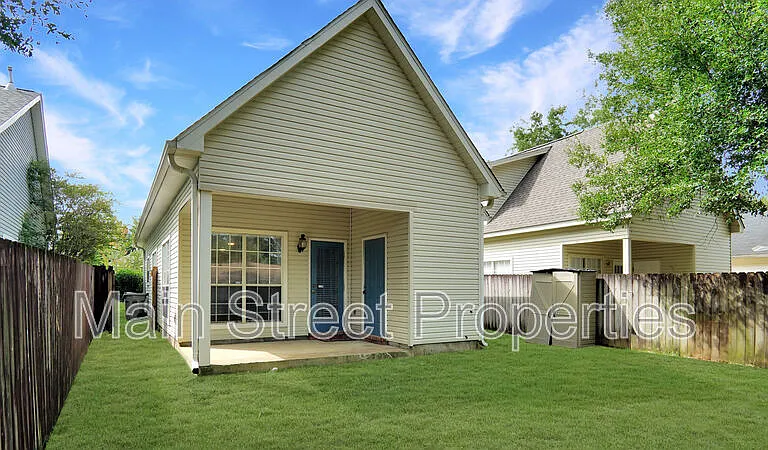 208 Wildflower Ln — Photo 17