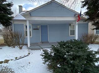 1066 Chopin Ave, Troy, MI 48083