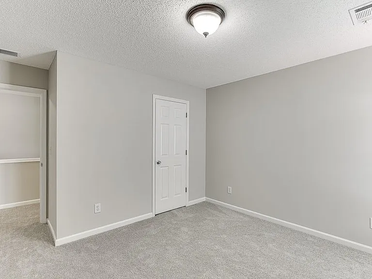 2421 Elkhorn Ter — Photo 27