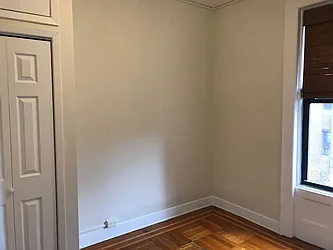 Rented by Salon Realty Corp