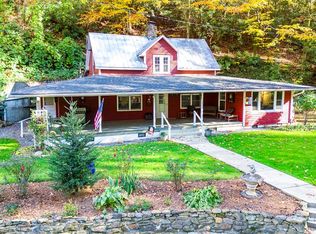 745 Perley Hyatt Rd, Sylva, NC 28779