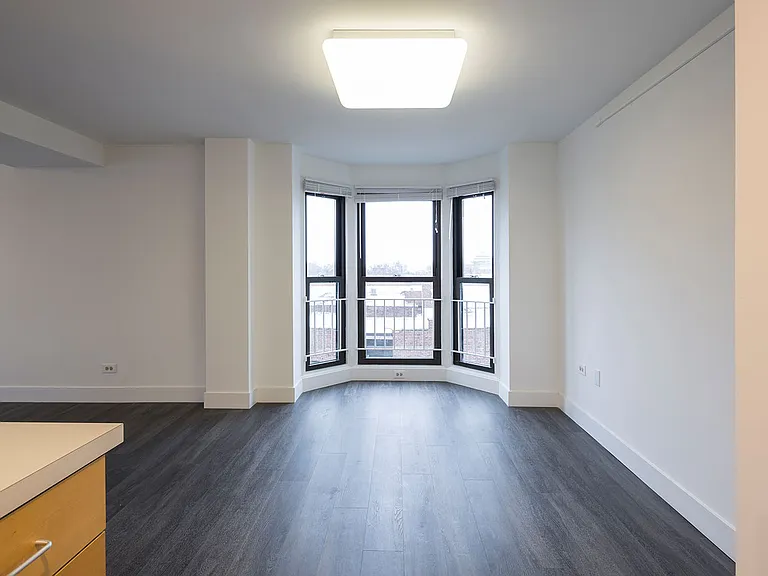 Dining/Living room