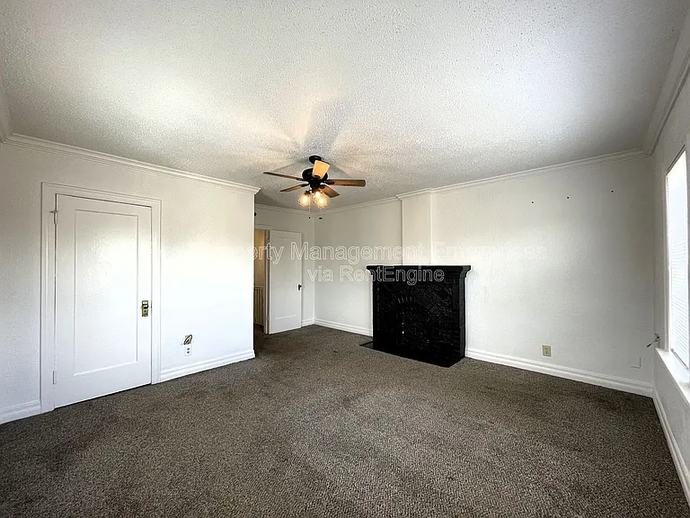 735 NE 14th St — Photo 8