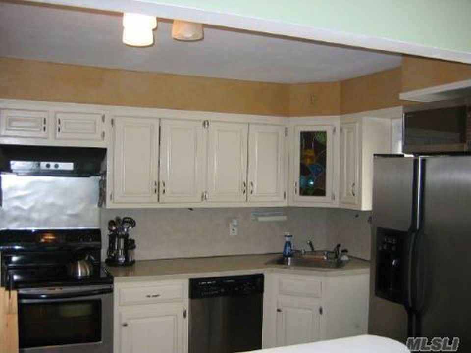 2nd image of 1117 Ferngate Dr