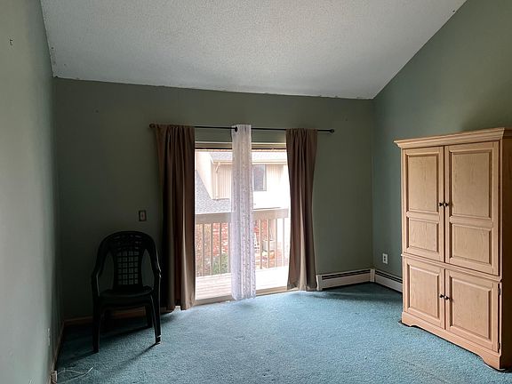 4th image of 22 Amato Dr APT L