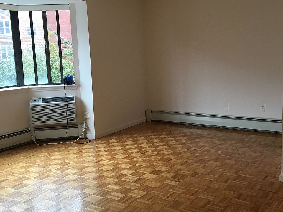 1st image of 14026 Franklin Ave #3D00