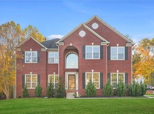 4025 Prescott Ct, Cumming, GA 30041