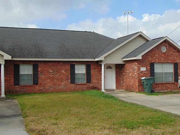 3rd image of 4340 Benoit Ln