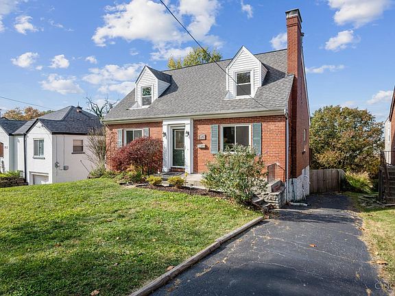 3rd image of 4471 Andreas Ave