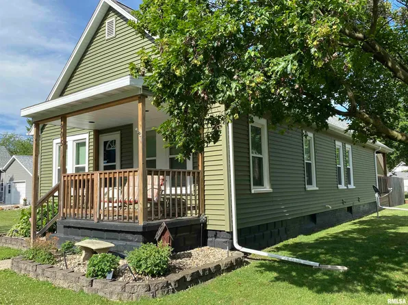 905 N 5th Ave, Canton, IL 61520