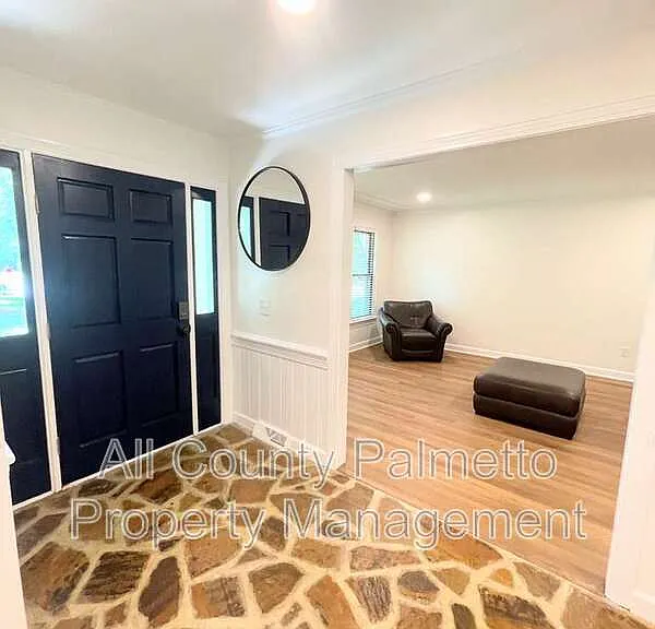 101 Huckleberry Ln — Photo 10
