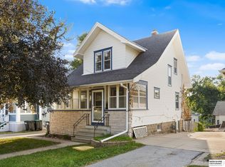 2332 S 35th Ave, Omaha, NE 68105