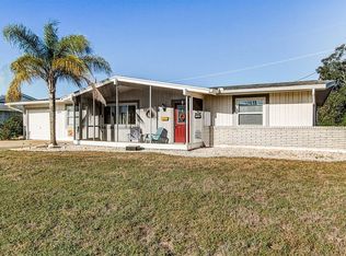 1104 Cherry Hills Dr, Sun City Center, FL 33573