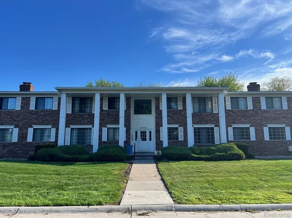 23025 Liberty St #13, Saint Clair Shores, MI 48080