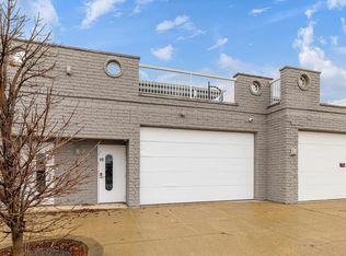 49 Sea Ray Blvd, Harrison Township, MI 48045