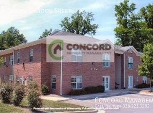 2102 Spring Garden St, Greensboro, NC 27403