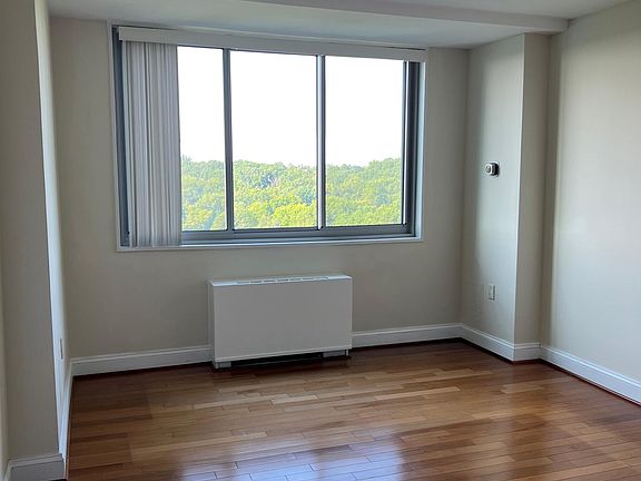4th image of 10500 Rockville Pike Unit 1317