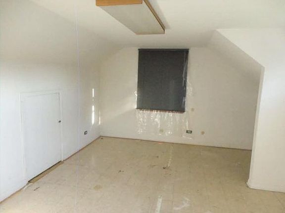 5th image of 10625 S Lockwood Ct