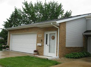 3164 Pasadena Ct UNIT 16, Dubuque, IA 52001